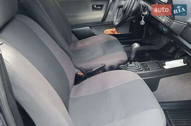 Хэтчбек Volkswagen Passat 1987 в Черновцах