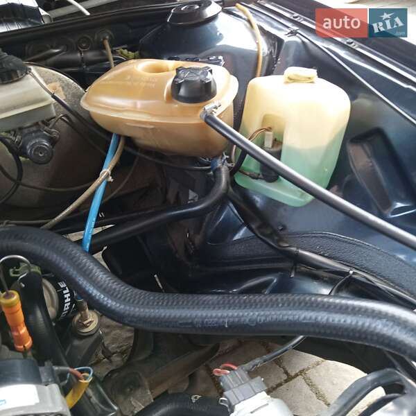 Хетчбек Volkswagen Passat 1987 в Чернівцях фото 39 Хетчбек Volkswagen Passat 1987 в Чернівцях