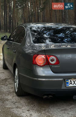Седан Volkswagen Passat 2007 в 