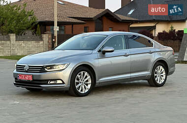 Седан Volkswagen Passat 2018 в 