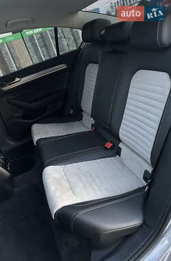 Седан Volkswagen Passat 2018 в 