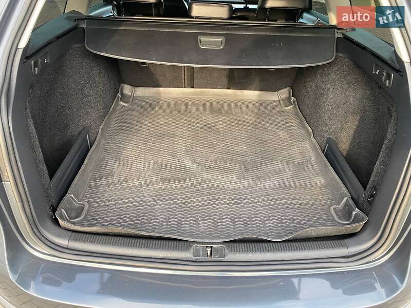 Универсал Volkswagen Passat 2011 в Луцке