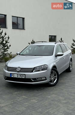 Универсал Volkswagen Passat 2012 в Луцке