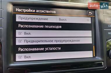Універсал Volkswagen Passat 2015 в 