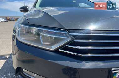 Універсал Volkswagen Passat 2015 в 