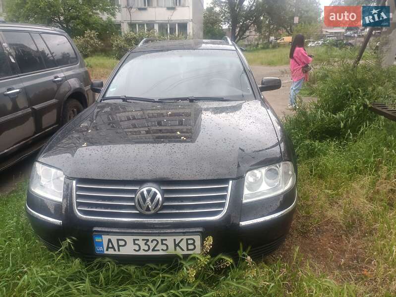 Універсал Volkswagen Passat 2002 в 