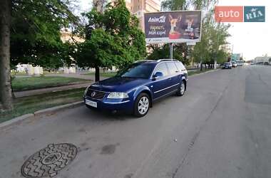 Універсал Volkswagen Passat 2002 в Житомирі