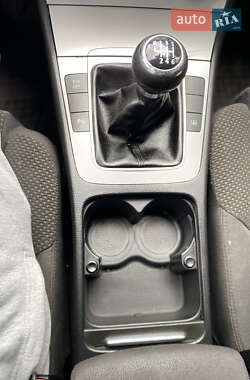 Седан Volkswagen Passat 2009 в 