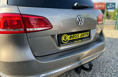 Универсал Volkswagen Passat 2012 в 