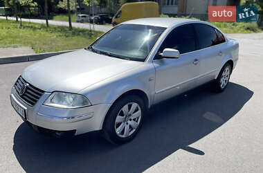 Седан Volkswagen Passat 2001 в Мукачевому