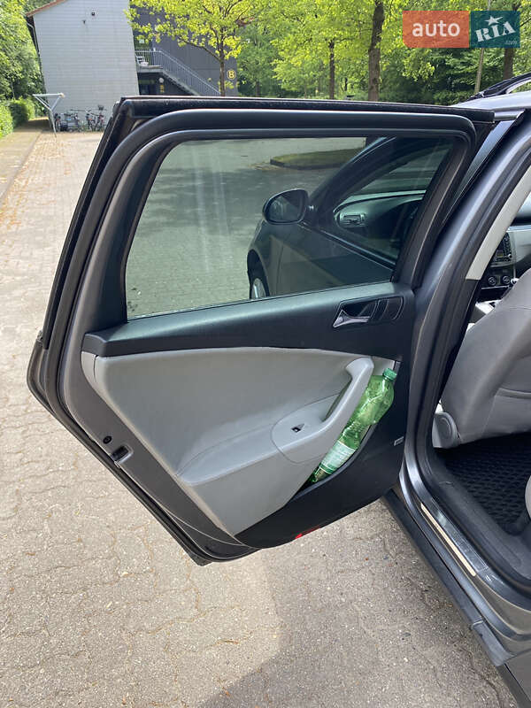 Універсал Volkswagen Passat 2006 в Чернігові