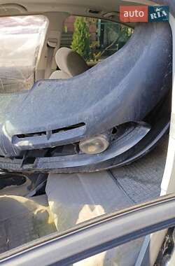 Седан Volkswagen Passat 2001 в 