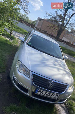 Універсал Volkswagen Passat 2007 в Знам'янці