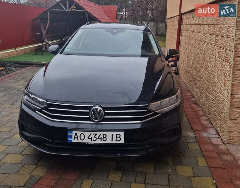 Универсал Volkswagen Passat 2020 в Мукачево