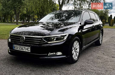 Универсал Volkswagen Passat 2016 в Хмельницком