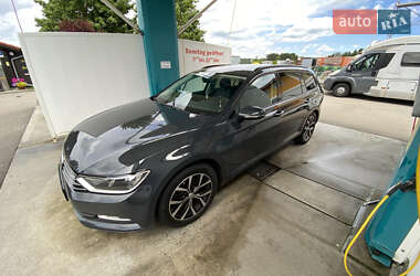 Универсал Volkswagen Passat 2017 в 