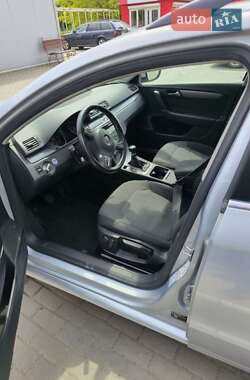Универсал Volkswagen Passat 2012 в 