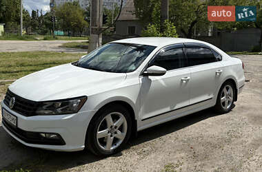 Седан Volkswagen Passat 2016 в 