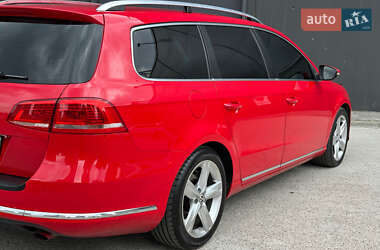 Универсал Volkswagen Passat 2011 в 