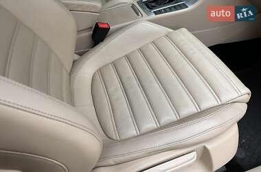 Универсал Volkswagen Passat 2011 в 