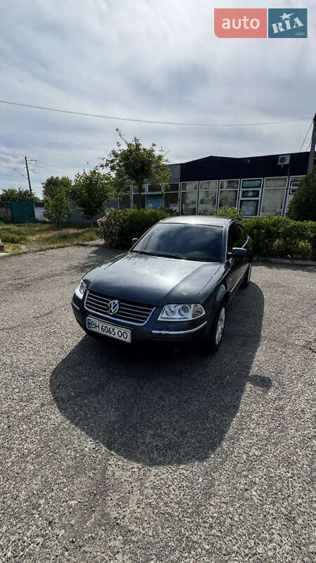 Седан Volkswagen Passat 2002 в Белгороде-Днестровском