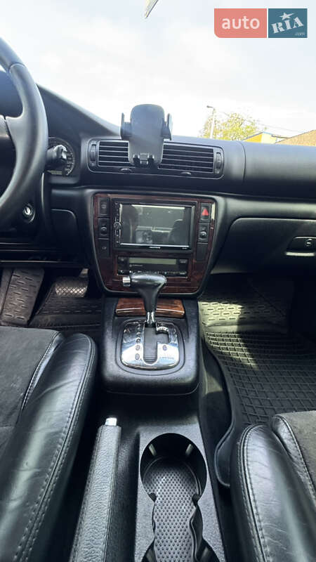 Седан Volkswagen Passat 2002 в Белгороде-Днестровском