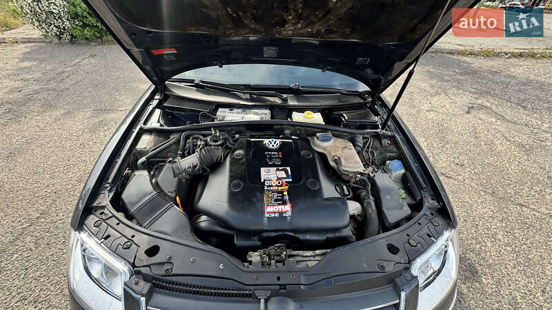 Седан Volkswagen Passat 2002 в Белгороде-Днестровском