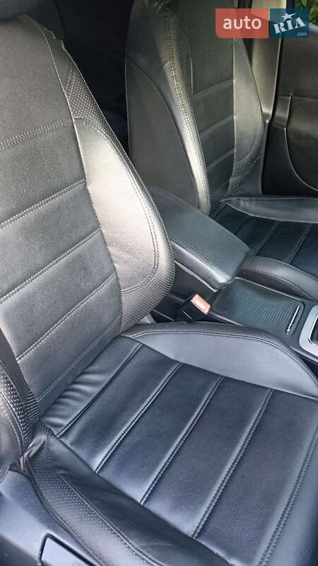 Универсал Volkswagen Passat 2006 в Днепре фото 13 Универсал Volkswagen Passat 2006 в Днепре