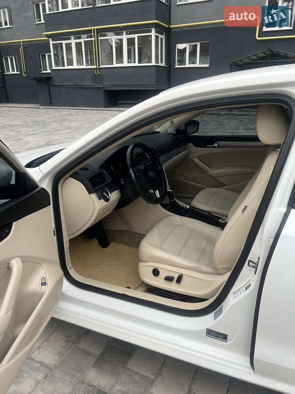 Седан Volkswagen Passat 2014 в Ахтырке фото 10 Седан Volkswagen Passat 2014 в Ахтырке
