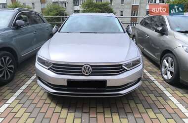 Универсал Volkswagen Passat 2019 в 
