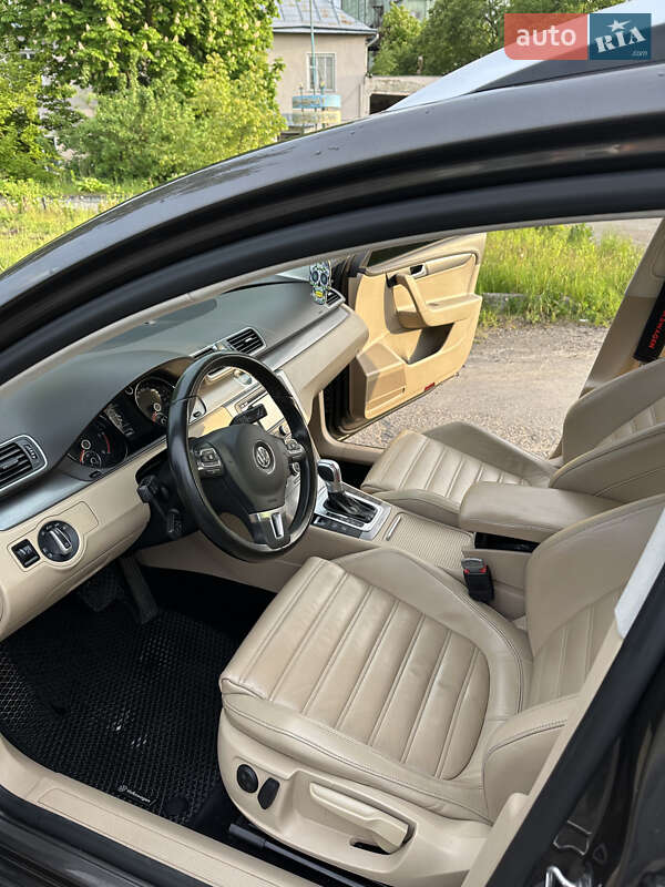 Универсал Volkswagen Passat 2013 в Стрые фото 34 Универсал Volkswagen Passat 2013 в Стрые