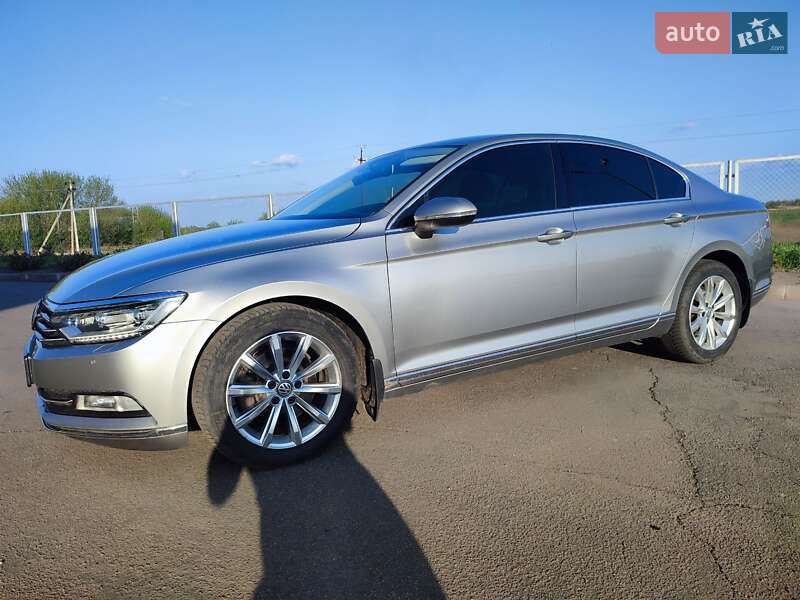 Седан Volkswagen Passat 2015 в Петропавлівці