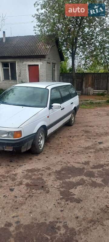 Универсал Volkswagen Passat 1993 в Кролевце