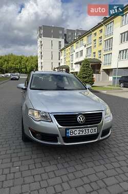 Универсал Volkswagen Passat 2010 в Львове