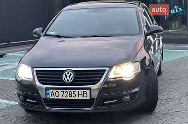 Седан Volkswagen Passat 2006 в Тячеве