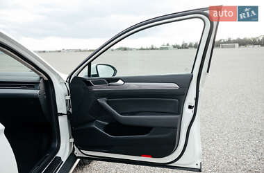 Универсал Volkswagen Passat 2017 в 
