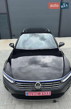 Універсал Volkswagen Passat 2015 в 