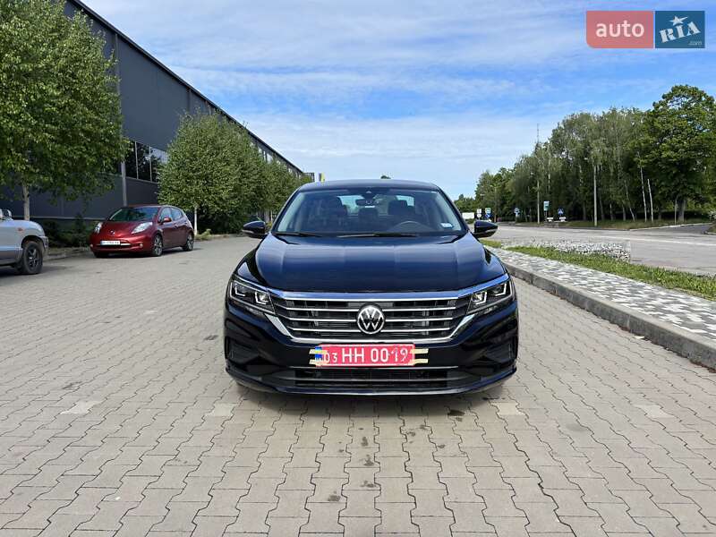 Седан Volkswagen Passat 2020 в 