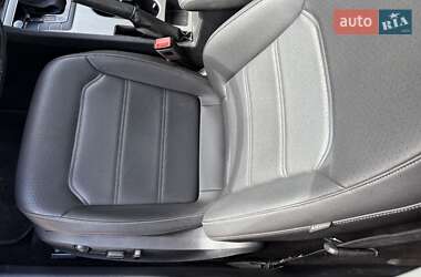 Седан Volkswagen Passat 2020 в 