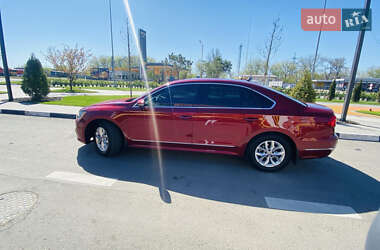 Седан Volkswagen Passat 2016 в 