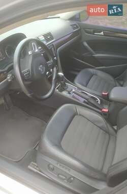 Седан Volkswagen Passat 2014 в 