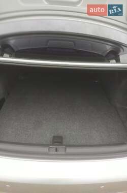 Седан Volkswagen Passat 2014 в 