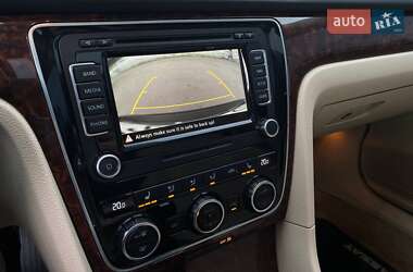 Седан Volkswagen Passat 2013 в 