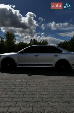 Седан Volkswagen Passat 2016 в 