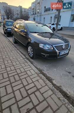 Универсал Volkswagen Passat 2005 в Черкассах