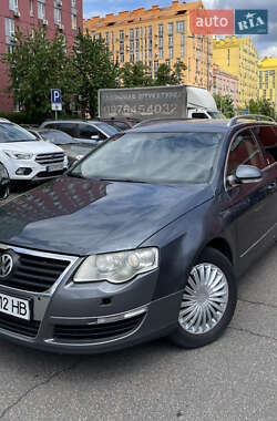 Універсал Volkswagen Passat 2008 в Києві