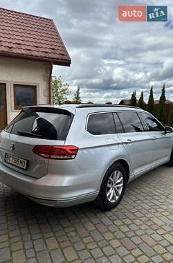 Универсал Volkswagen Passat 2015 в 
