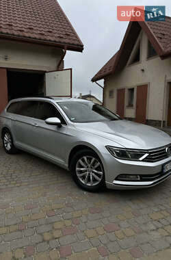 Универсал Volkswagen Passat 2015 в 