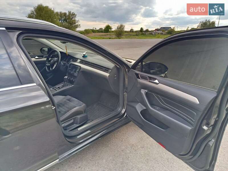 Универсал Volkswagen Passat 2020 в Локачах