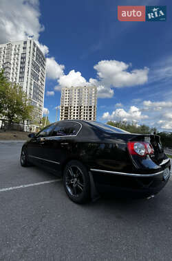 Седан Volkswagen Passat 2008 в 